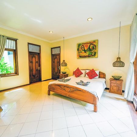 Villa Mica - Kuta - 5 Bedrooms - 5 Bathrooms - Great Location المظهر الخارجي الصورة