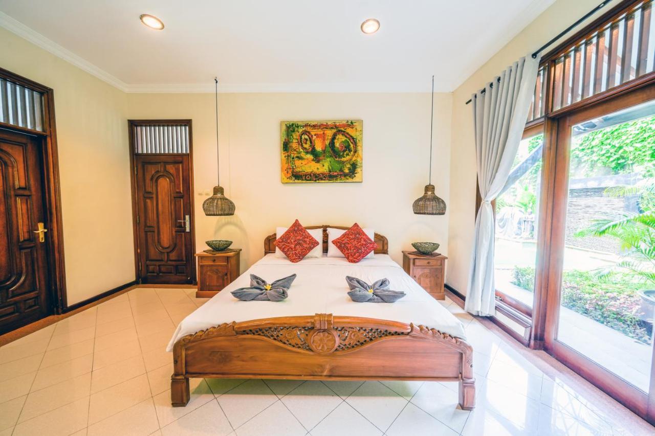 Villa Mica - Kuta - 5 Bedrooms - 5 Bathrooms - Great Location المظهر الخارجي الصورة