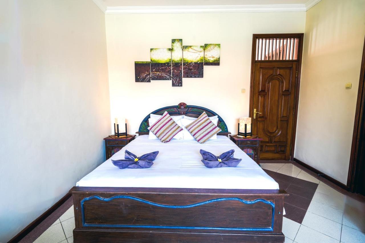Villa Mica - Kuta - 5 Bedrooms - 5 Bathrooms - Great Location المظهر الخارجي الصورة