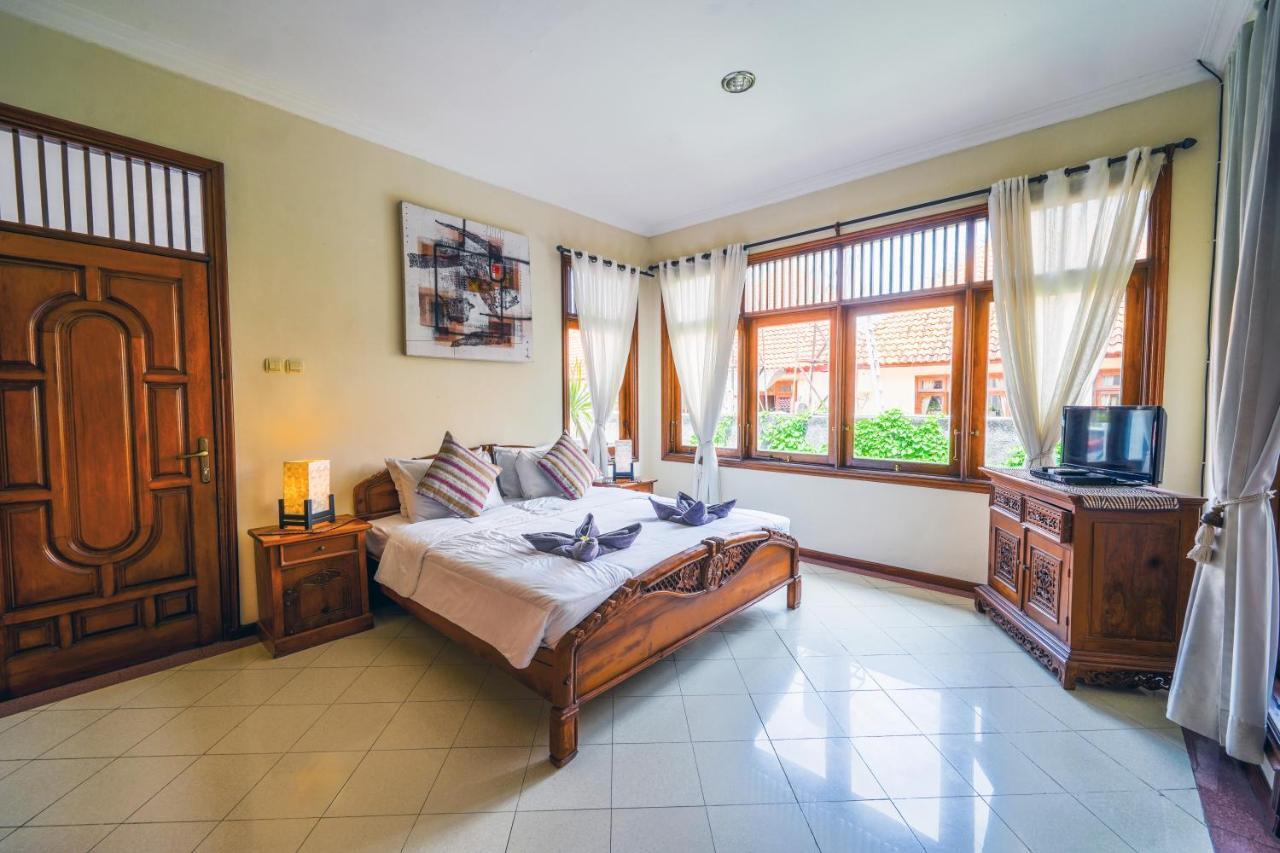 Villa Mica - Kuta - 5 Bedrooms - 5 Bathrooms - Great Location المظهر الخارجي الصورة